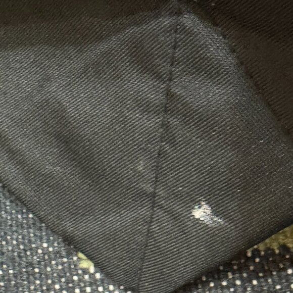 OUTWARD HOUND Pet Gear: Cross-Body Sling Pet Carrier, Black - Picture 15 of 16